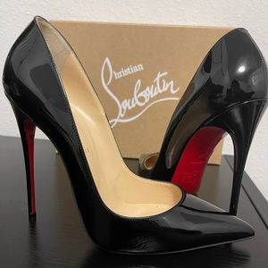 Christian LOUBOUTIN Leather Pumps